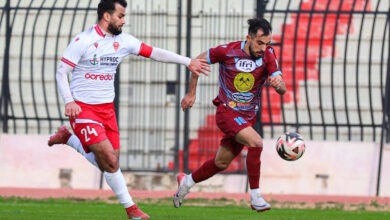 Olympic Aqbou wins in Oran