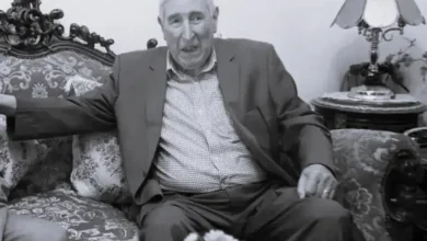 The Minister of Communications mourns the sound of stadiums, Abdel Razzaq Zawaoui - Algerian Al-Hiwar newspaper