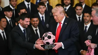 Messi gifts Trump a jeweled soccer ball - New Algeria