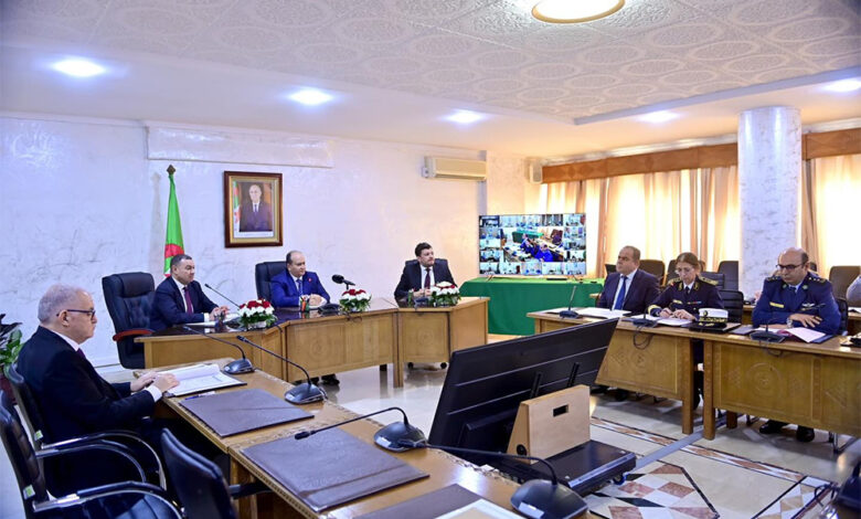 The government is evaluating the readiness of the plan to contain the spread of locusts